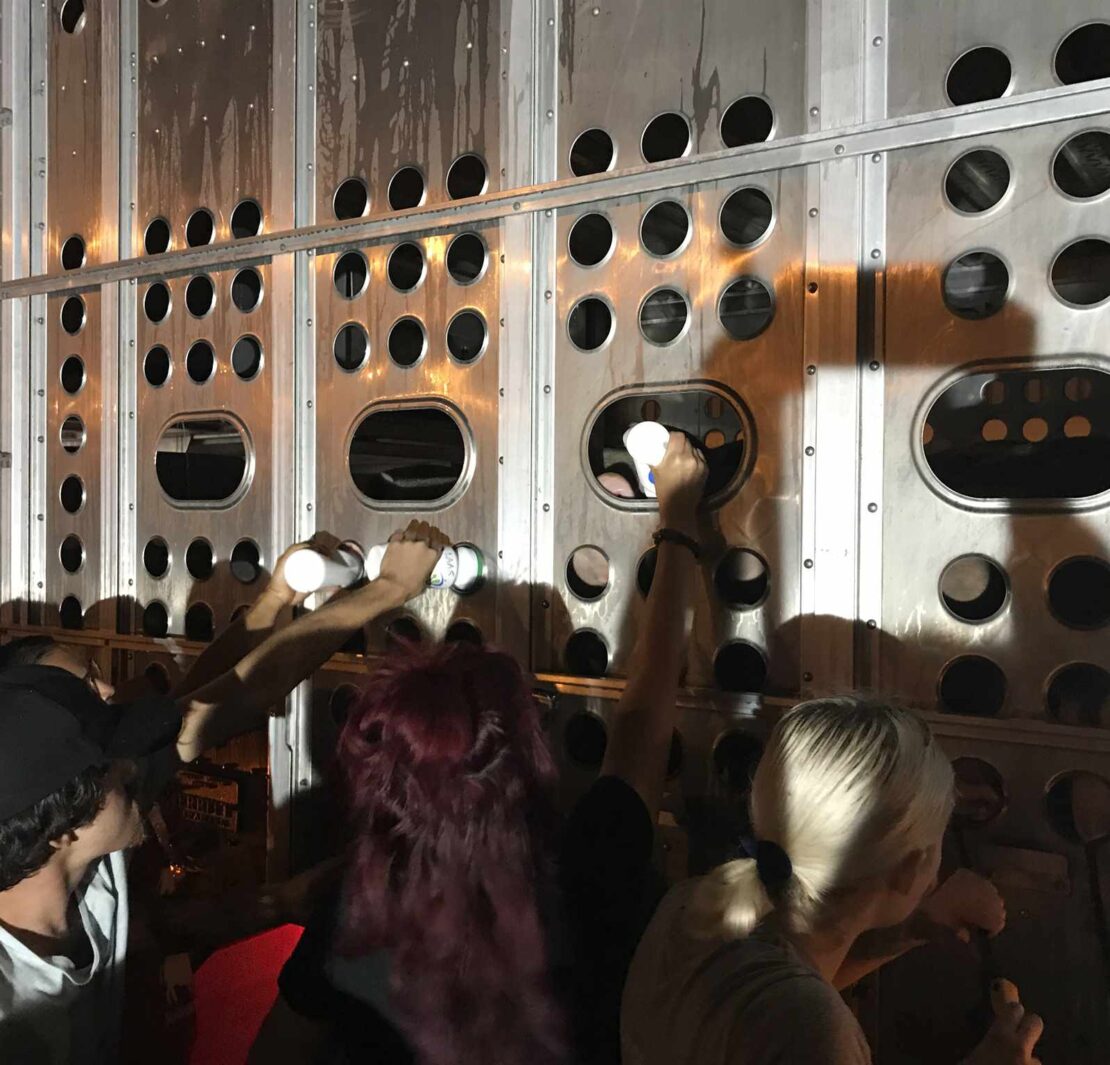 Veterinarian Bears Witness at a Pig Slaughterhouse UnchainedTV