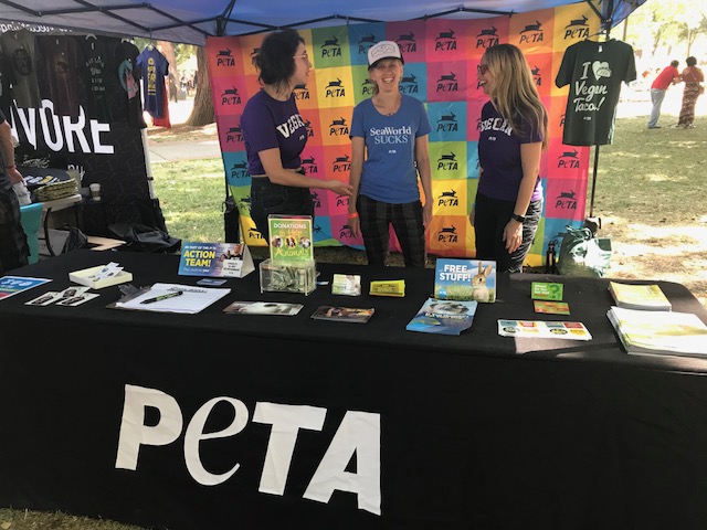 VegOut vegan fesitval Portland PETA booth seaworld sucks