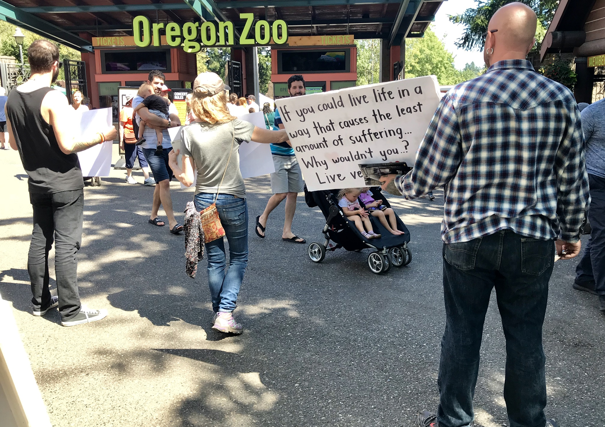 captivity kills Portland Animal Save Free the Oregon Zoo Elephants protest cruelty is not entertainment voiceless