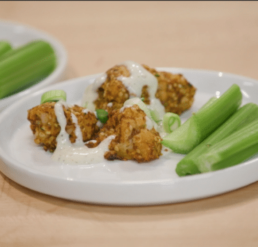 vegan buffalo cauliflower wings