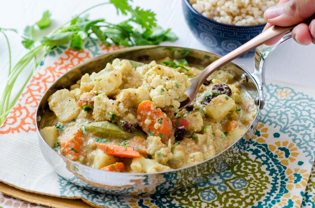 Indian Cashew Curry