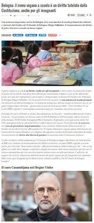 Screenshot of an Italian newspaper showing an image of school children and of Jordi Casamitjana
