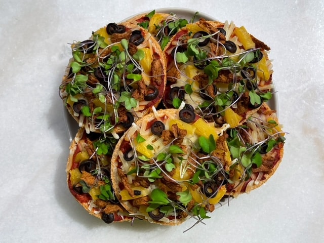vegan pizza bagels
