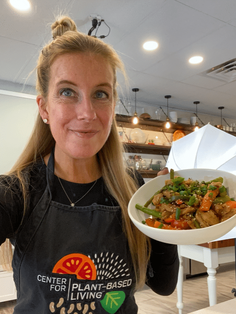 Caryn Dugan finished vegan stir fry recipe