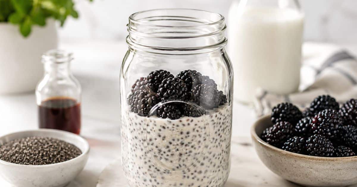 blackberry chia pudding